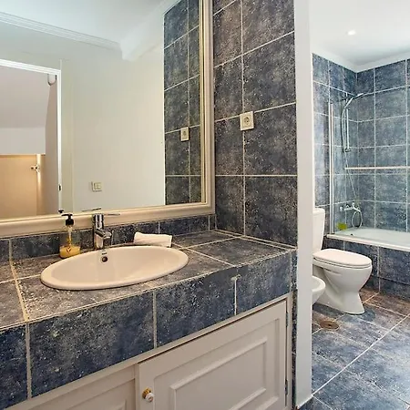 Beautiful And Quiet Family Townhouse In Great Location Marbella
