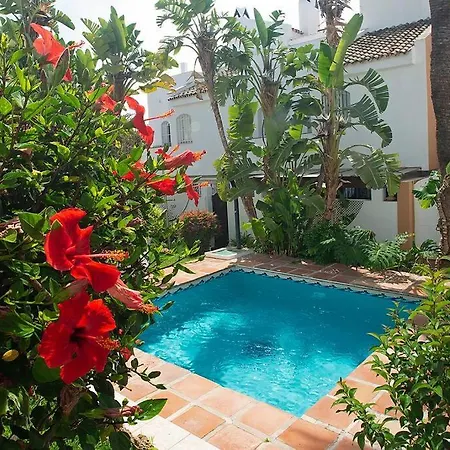 Beautiful And Quiet Family Townhouse In Great Location * Marbella